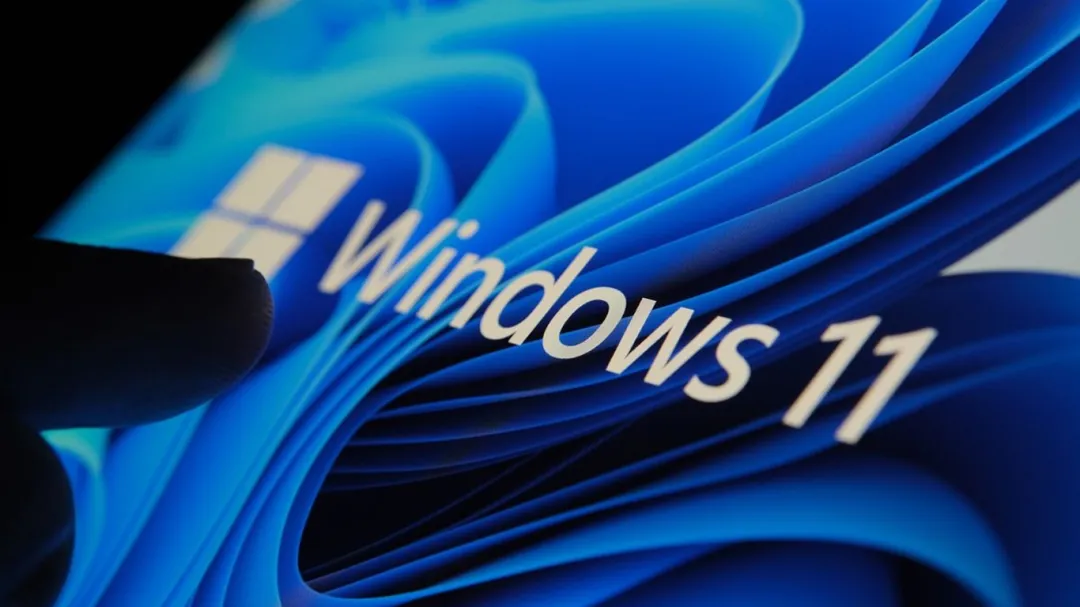 Windows 11 Challenges Handheld Gaming PCs
