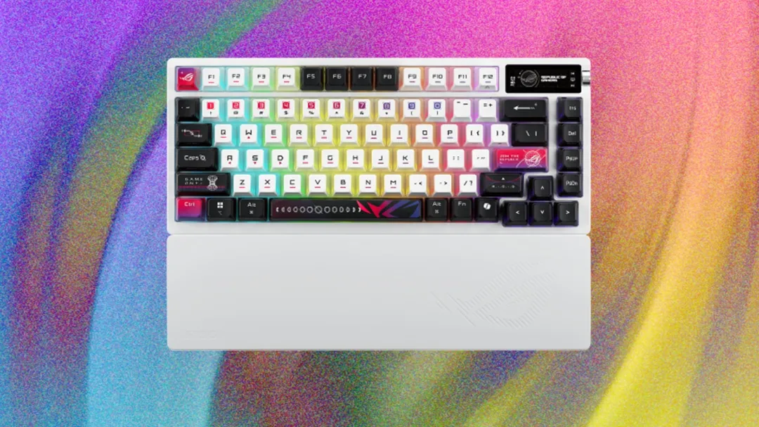Asus Gaming Keyboard’s Space-Age Design Wins Fans